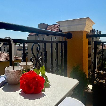Triumph Apartment Burgas Exterior foto